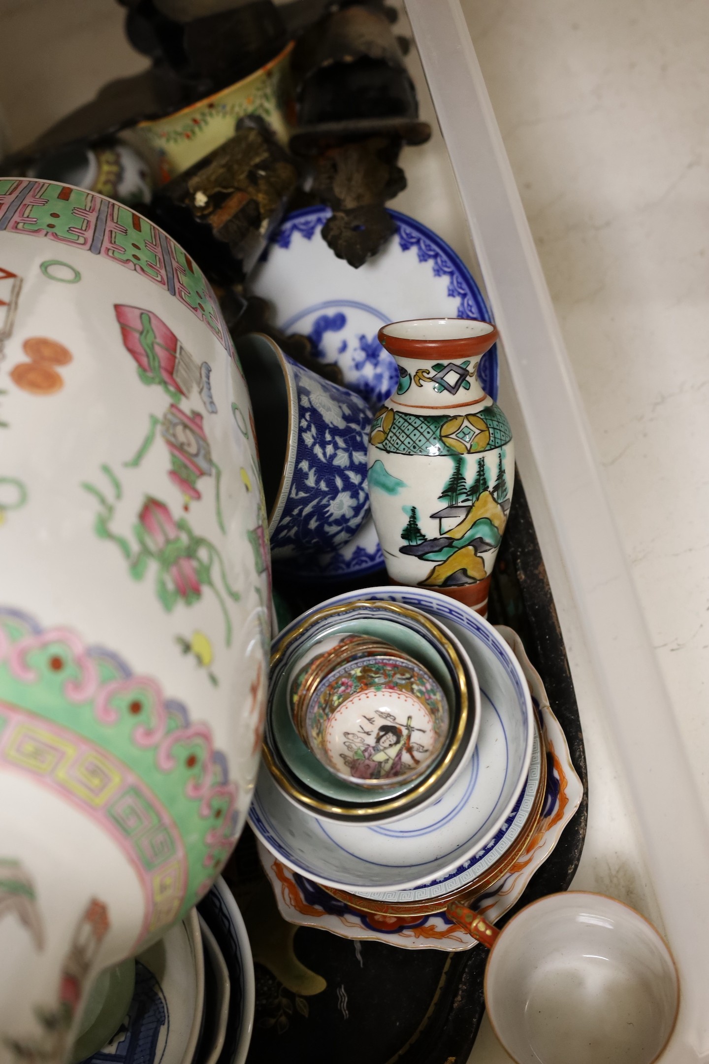 Mixed Oriental ceramics, papier mache wall pockets etc